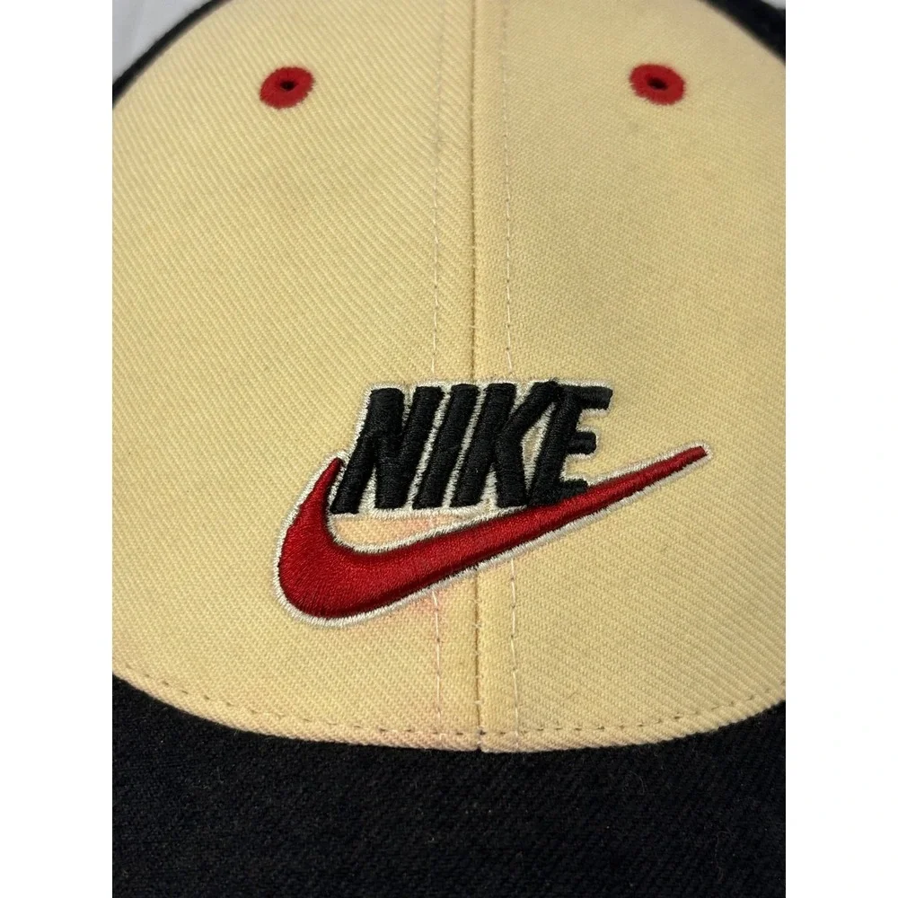 Nike Club Unstructured Futura Crown Baseball Hat Cap Mens Black Cream Wool 7 1/4